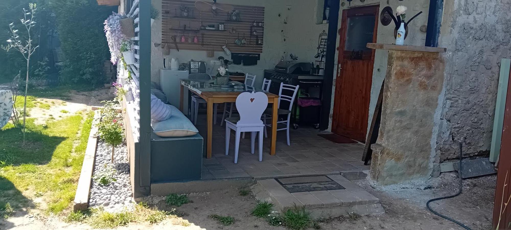 Art Room With Outdoor Living Lublana Zewnętrze zdjęcie